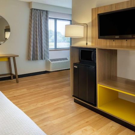 Days Inn By Wyndham Pleasant Prairie Kenosha Екстериор снимка