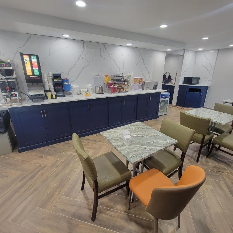 Days Inn By Wyndham Pleasant Prairie Kenosha Екстериор снимка