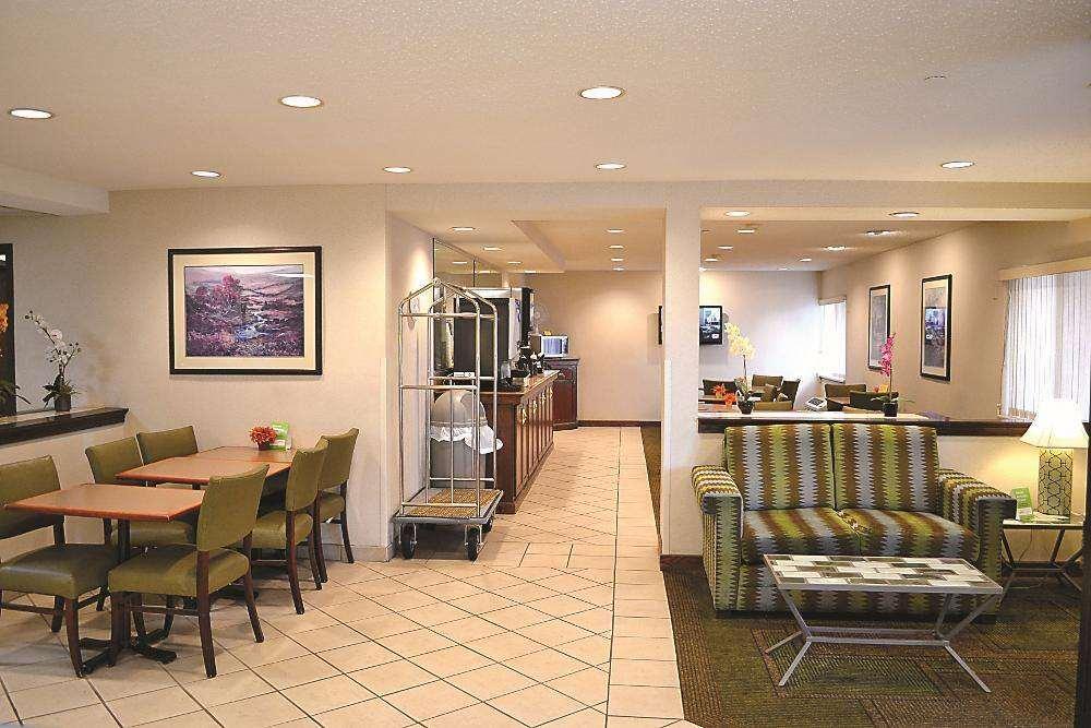 Days Inn By Wyndham Pleasant Prairie Kenosha Интериор снимка
