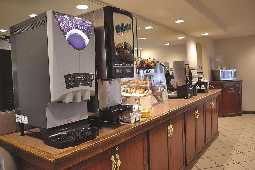 Days Inn By Wyndham Pleasant Prairie Kenosha Съоръжения снимка