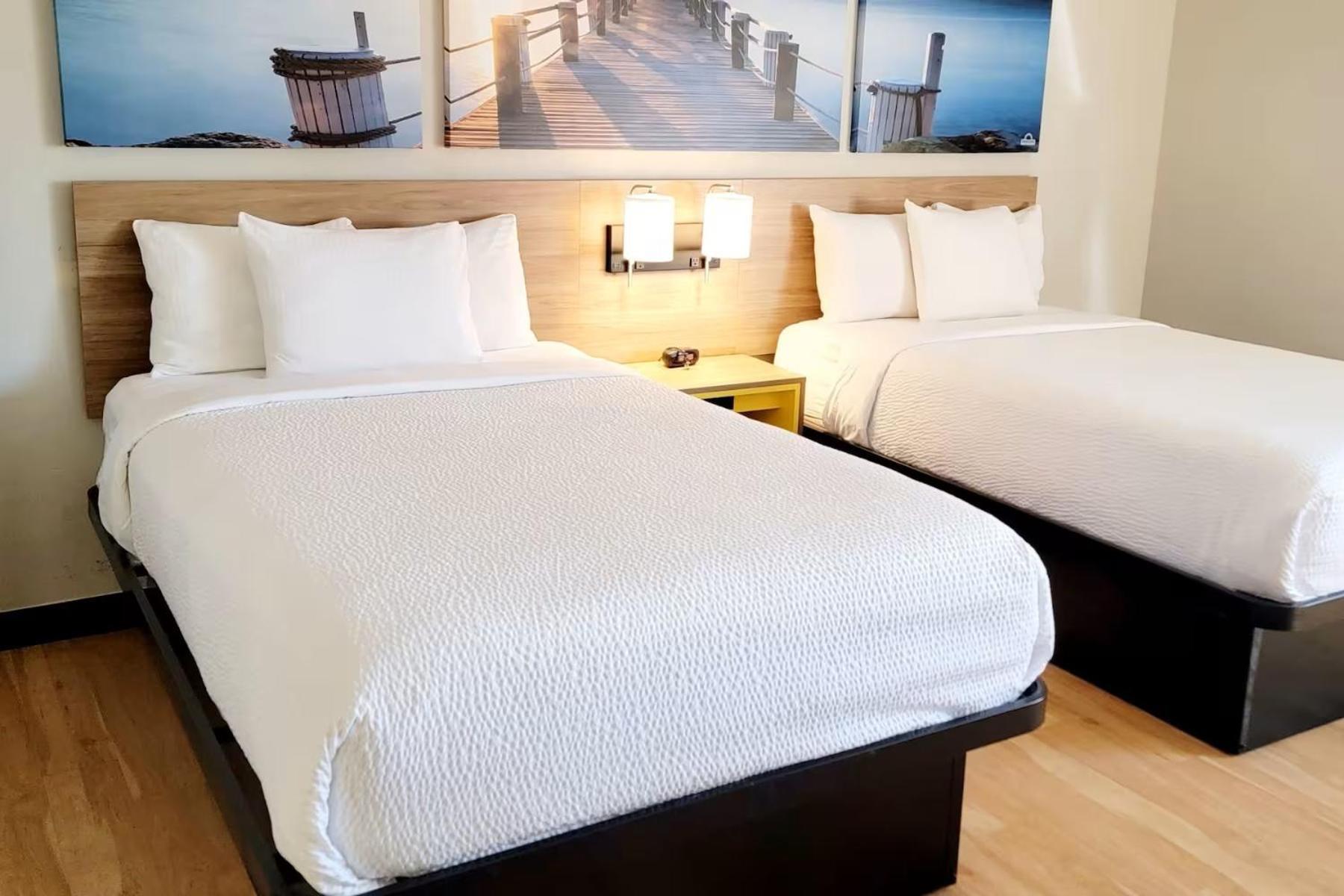 Days Inn By Wyndham Pleasant Prairie Kenosha Екстериор снимка